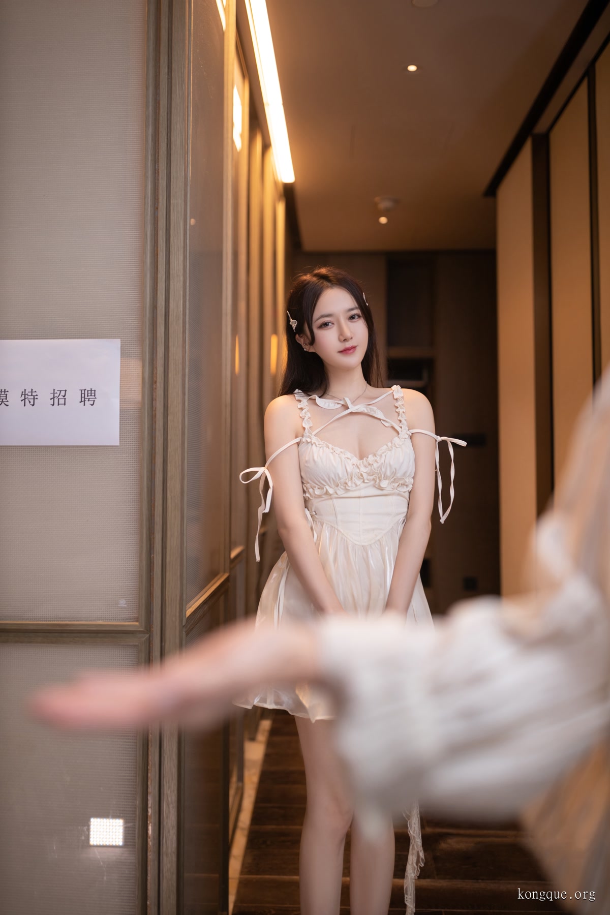 23001.鱼子酱Fish – 内购私拍 NO.012 奶液喷射 [130P-1.66GB]-美女海