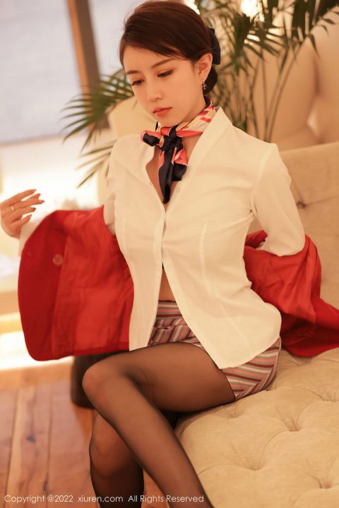 tina_甜仔(Zoe柚柚) - 秀人系全套合集[78期-2025.5]-孔雀海|珍藏合集